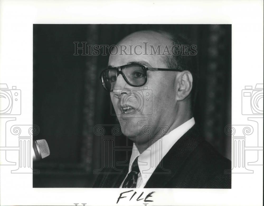 1991 Press Photo PressCon Mather Mansion of Jay Collier, Executive Director CSU. - Historic Images