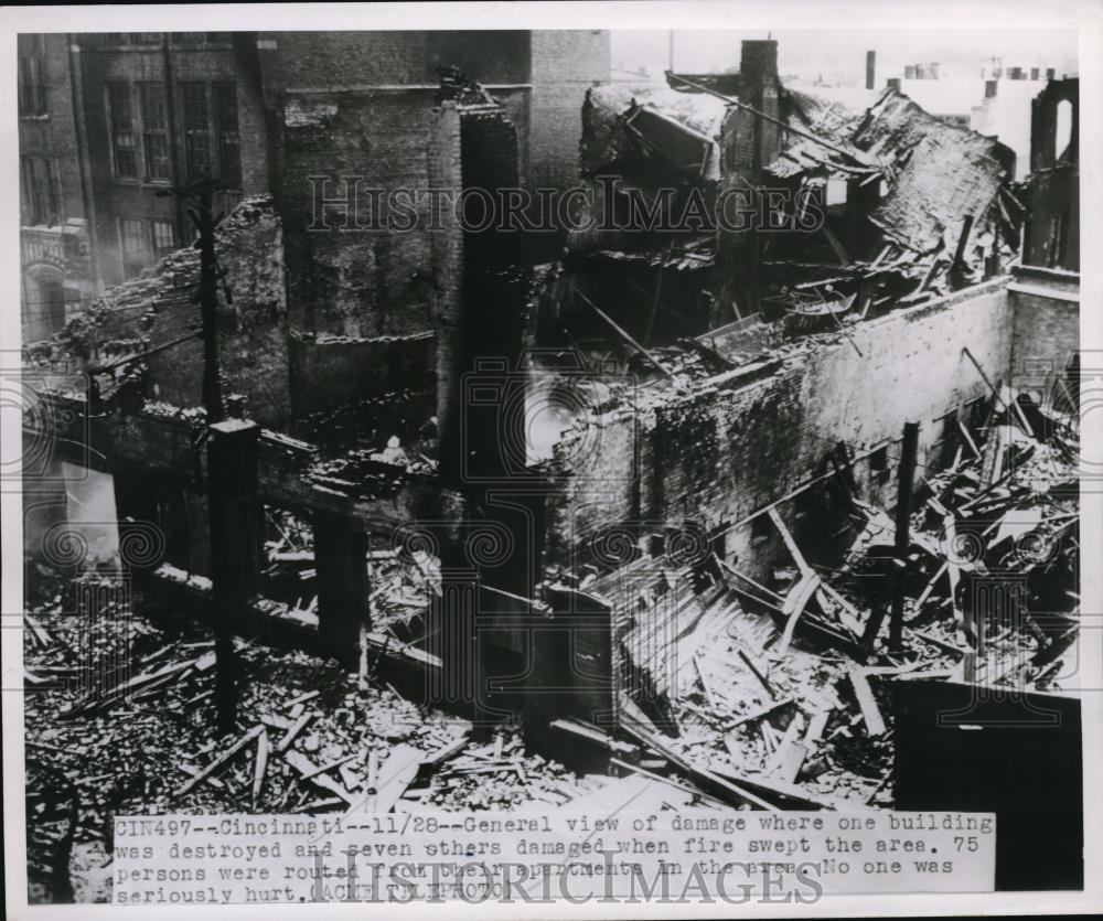 1950 Press Photo General view of the building damaged by the fire in Cincinnati - Historic Images