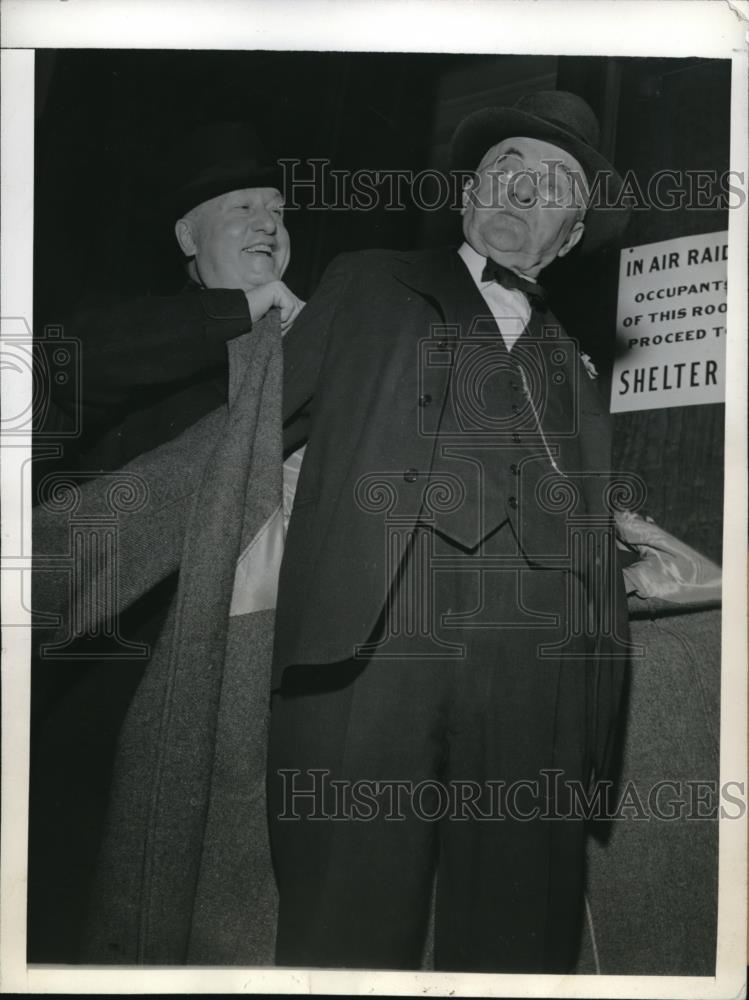 1942 Press Photo Wash DC Wm Jeffers & Senator George W Morris - Historic Images