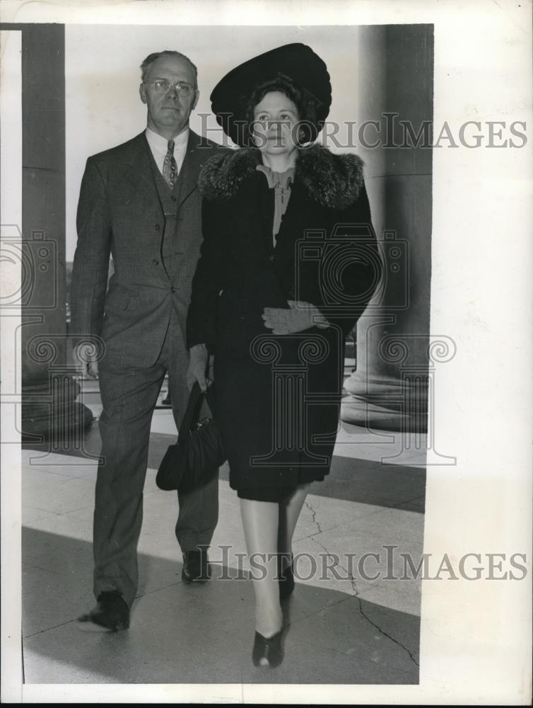 1942 Media Photo Mrs Elizabeth Dilling pleads absolutely not guilty - Historic Images