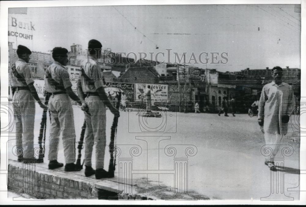 1969 Media Photo Policemen Guarding Crossroads in Rawalpindi, Pakistann - Historic Images