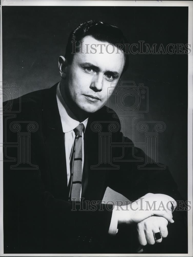 1960 Press Photo Mr. Donald Mullen, Scientist Portrait - Historic Images