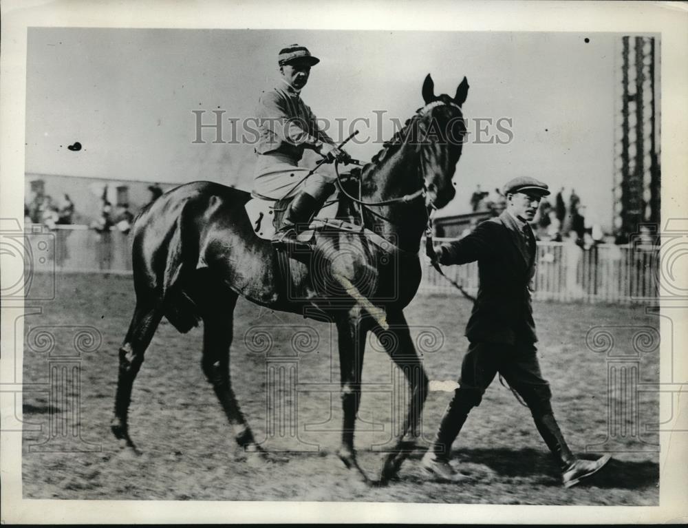 1932 Press Photo Crumpets candidate for English Derby owned by M E Morris with - Historic Images