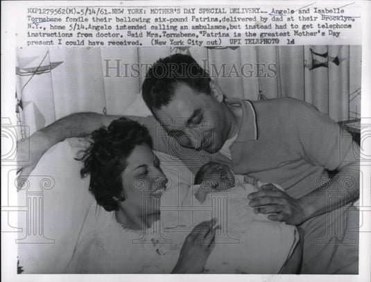 1961 Press Photo New York Mother's Day Angele Isabelle Tornabane Patrina - Historic Images