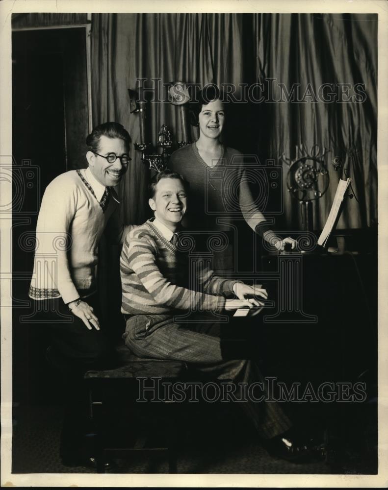 1929 Press Photo Margie, Jack, and Uncle Emmet of the Twinkie Friendship Club - Historic Images