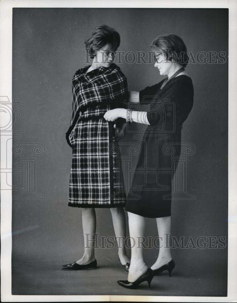 1962 Press Photo Stella Sloat Won &quot;Sporting Look Award&quot; From Sports Illustrated - Historic Images