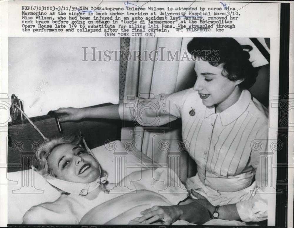 1959 Press Photo Soprano Doleres Wilson Attended by Nurse Nina Marmorino - Historic Images