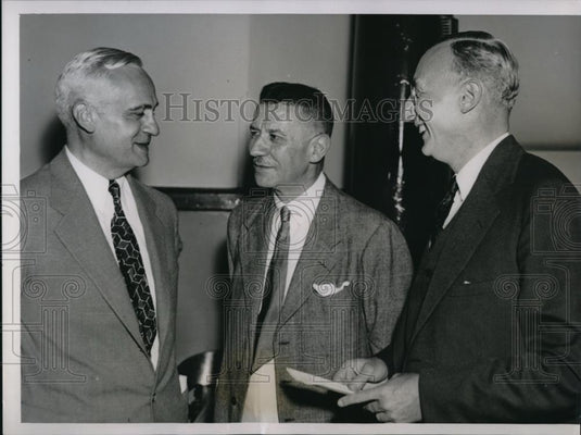 1936 Press Photo Emil Novish, Henry Coutard and SP Reimann at Lankenau Hospital - Historic Images