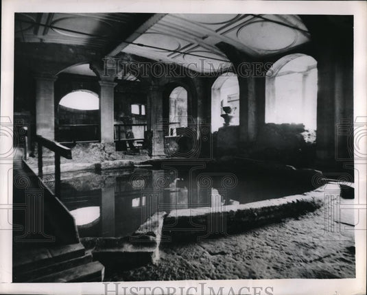 1949 Press Photo Circular bath in ruins at Bath England - Historic Images