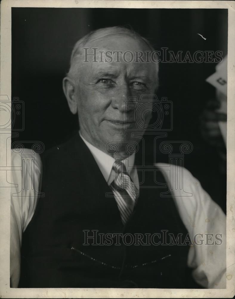 1927 Press Photo Captain Phil Broderick, Manager Great Lakes Touring Company. - Historic Images