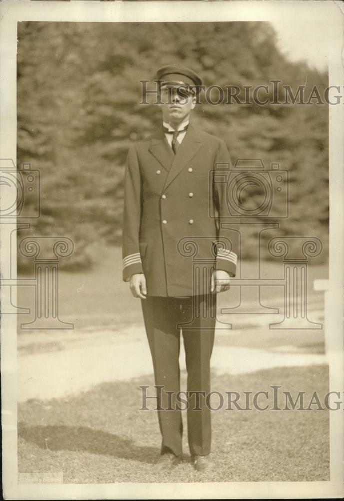 1923 Press Photo Captain George F Simmons New London Conn exploration ship - Historic Images