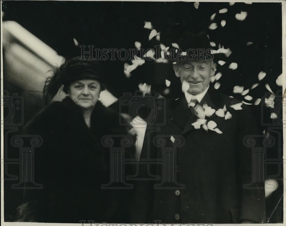 1922 Press Photo Mr &amp; Mrs Jame Campbell of Newark NJ - Historic Images