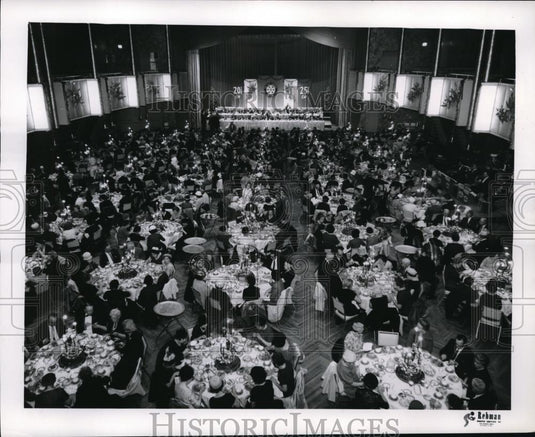 1964 Press Photo May Co. employees at Quarter century club party - Historic Images