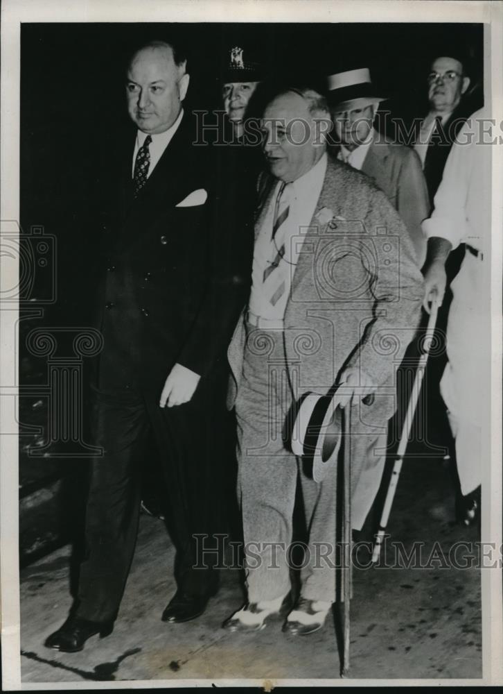 1937 Press Photo James A. Earley And Edward J. Gainor Speak Mailmen Convention - Historic Images