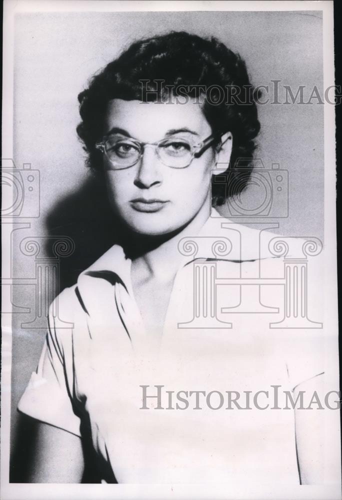 1953 Press Photo Diane Nelson Embezzled $12,295 From Meurer Photoart House - Historic Images