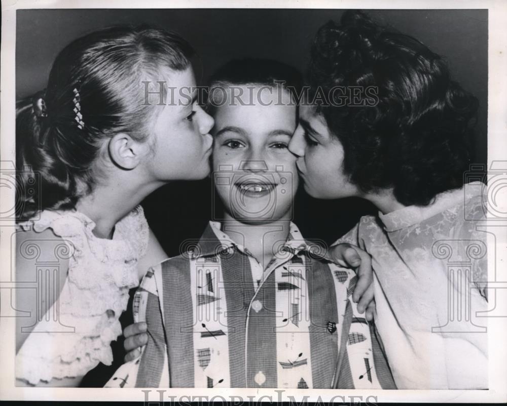 1957 Press Photo La Plata MD 8 year old Hungarian refugee Tibor Nagy is made to - Historic Images