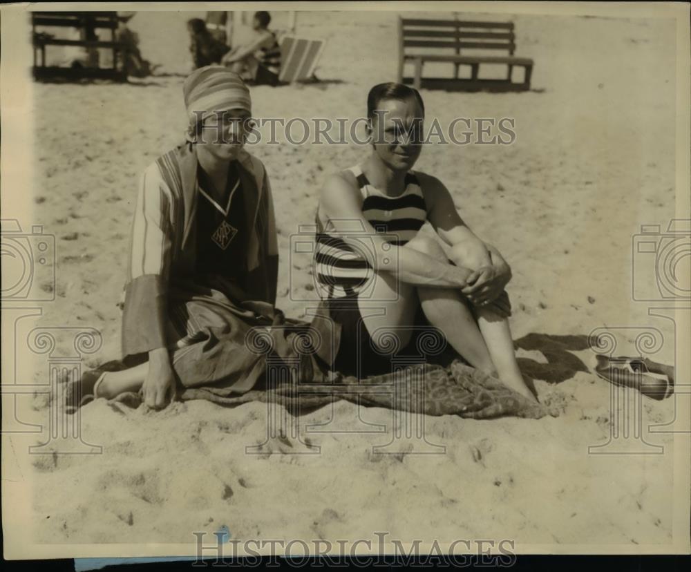 1927 Press Photo Palm Beach Fla Mr &amp; Mrs George Piper Jr of Minneapolis - Historic Images