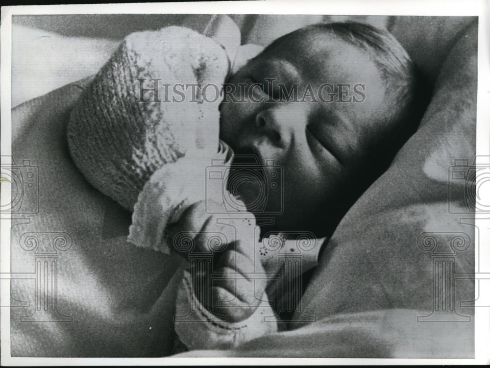 1969 Press Photo Baby Born to Princess Benedikte of Denmark and German Prince - Historic Images