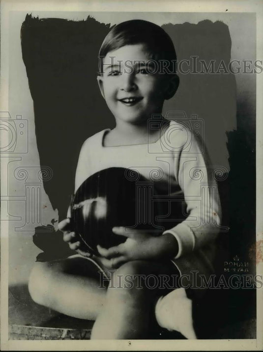 1916 Press Photo Belgrade young Crown Prince Pierre of Jugoslavia - Historic Images