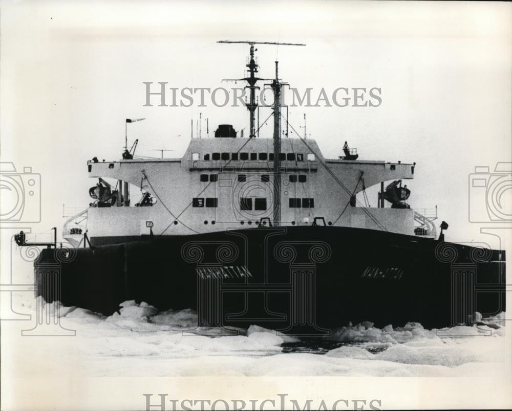 1969 Press Photo The SS Manhattan ice breaking on its voyage from the Atlantic - Historic Images