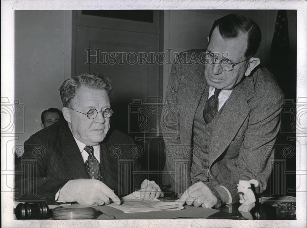 1943 Press Photo Mine Workers Summoned Before War Labor Board - Historic Images