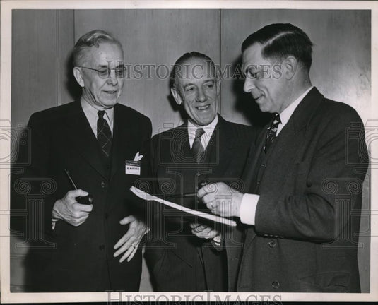 1950 Press Photo Dr. Kirtley Mether and Associates at AAAS Session - Historic Images