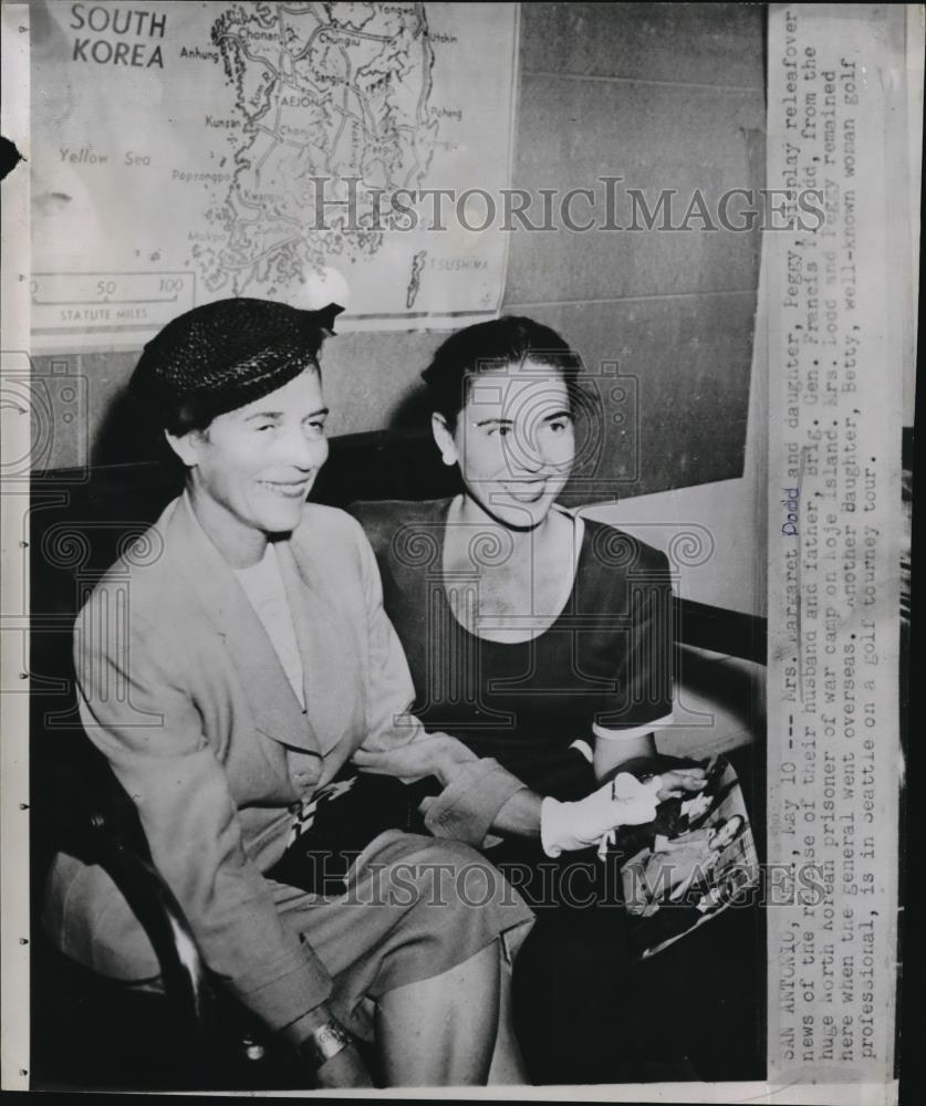 1952 Press Photo Mrs. Margaret and her daughter, Peggy - Historic Images