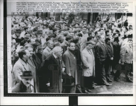 1962 Press Photo Pierre Mendes-France Is Front Line Of Mass Funeral Procession - Historic Images