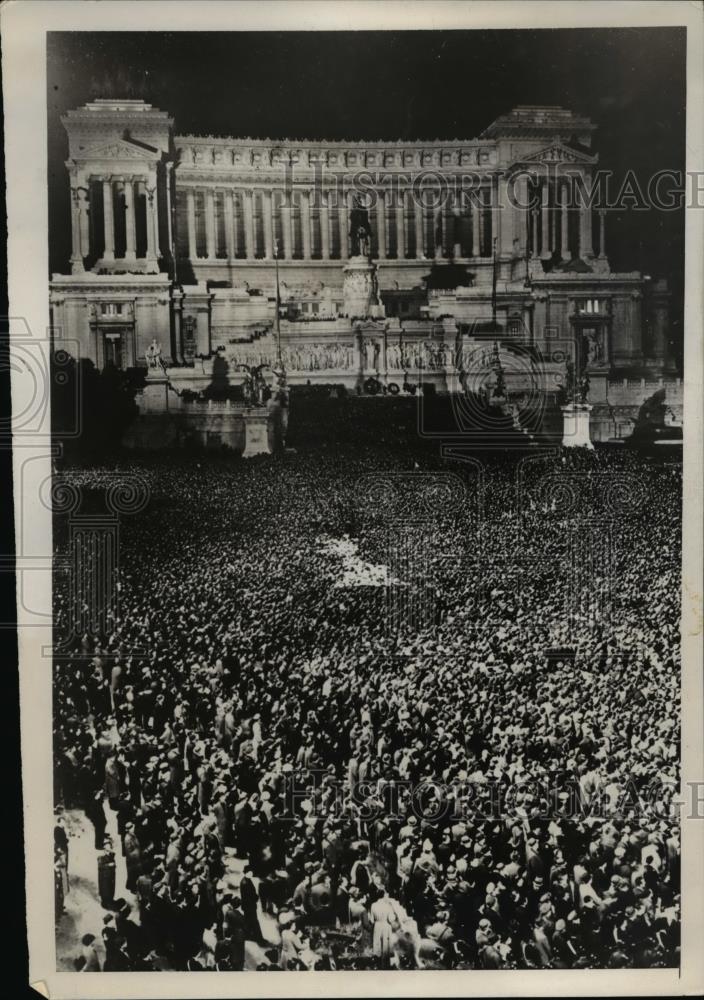 1939 Press Photo Rome Memorial To Victor Emmanuel II - Historic Images