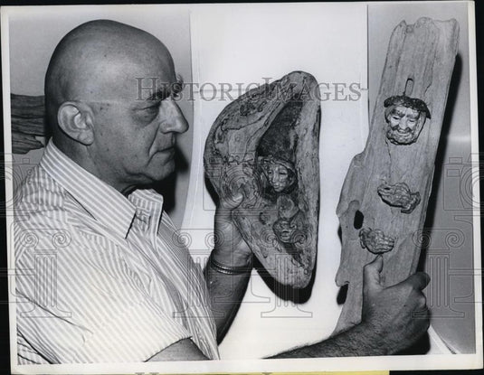 1969 Press Photo Dr. Angras' "Listening", left, and "Blessing" right, artworks - Historic Images