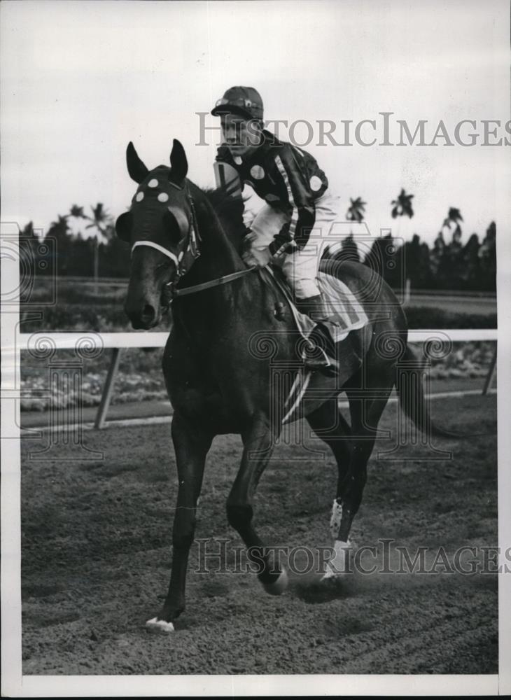 1939 Press Photo Jockey Hanford on Technician for the Kentucky Derby - nes21779 - Historic Images