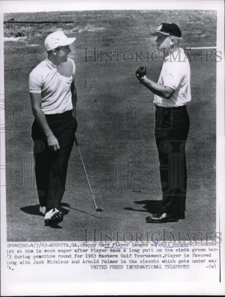 1963 Press Photo Augusta Ga Gary Player &amp; Phil Rodgers at the Masters - Historic Images