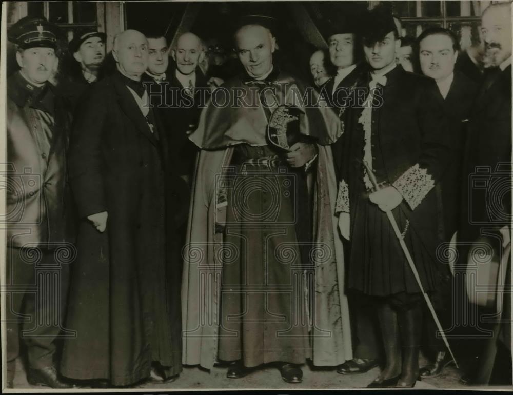 1930 Press Photo Cardinal Archbishop of Paris Mgr Verdier - Historic Images
