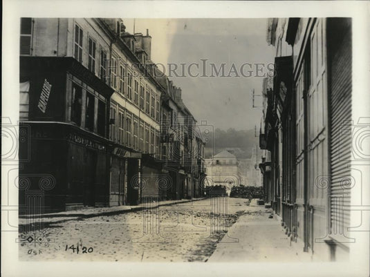 1918 Press Photo Bombing in Chateau Thierry, France - Historic Images