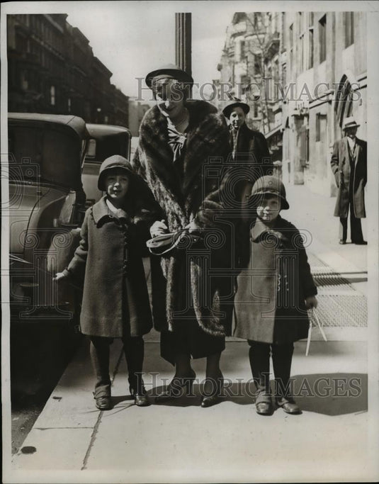 1934 Press Photo Mrs. Snowden Fahnestock with her 2 children - Historic Images