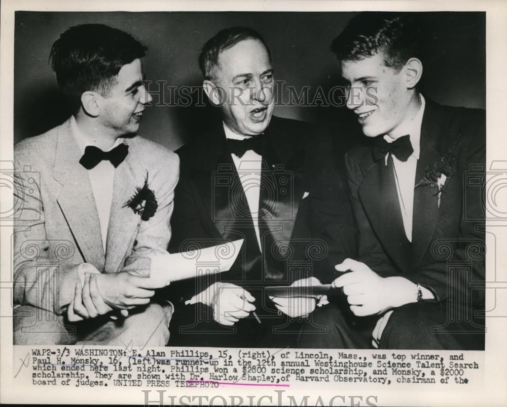 1953 Press Photo Scholars E.A. Phillips &amp; Paul H. Monsky with Dr. Harlow Shapley - Historic Images