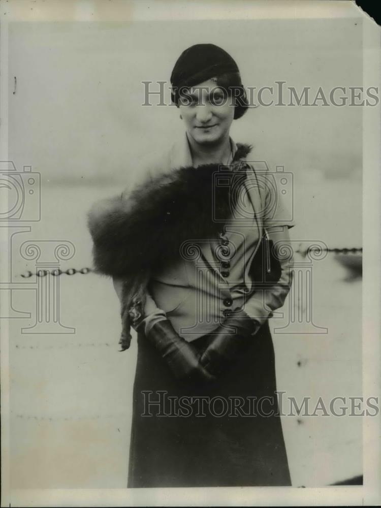 1933 Press Photo Iride de Luca, Italian Investigator in Los Angeles California - Historic Images