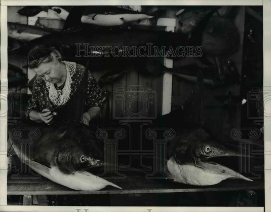 1934 Press Photo Mrs. Charles Parker, the world's only fishermist - Historic Images
