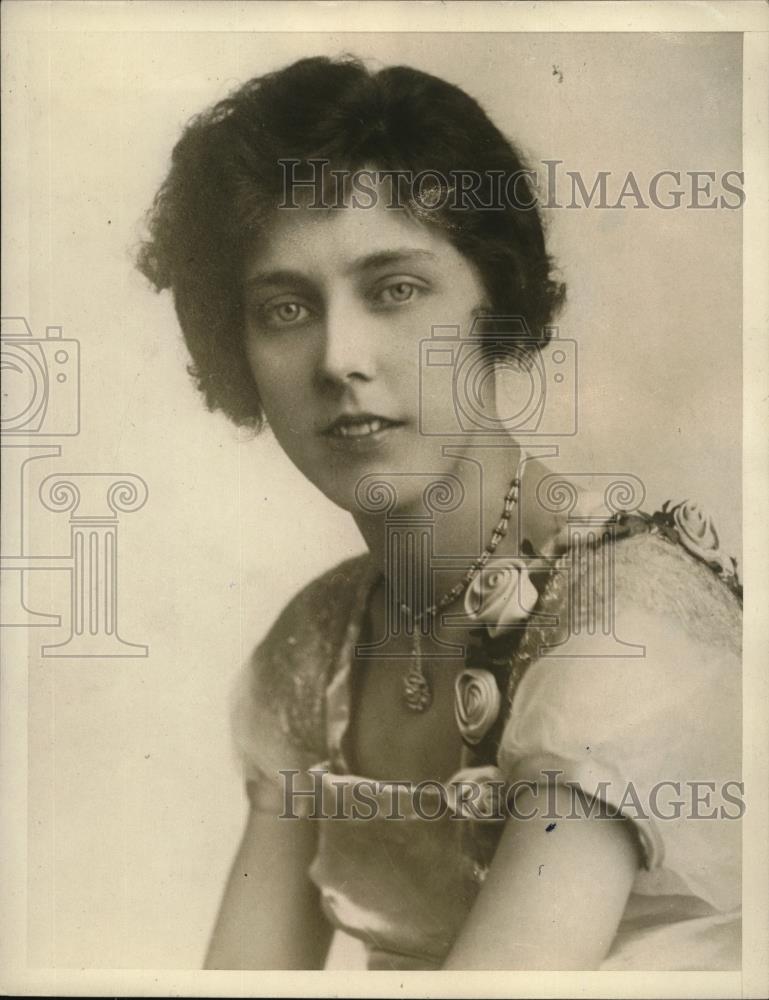 1926 Press Photo Hon, Mrs Herbert Pease daughter of Lord Gisborough - Historic Images