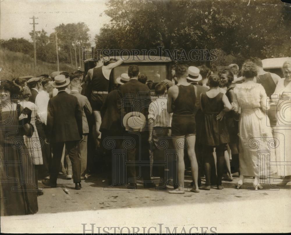 1920 Press Photo Reverend Fred Koffman at Washington Crossing - Historic Images