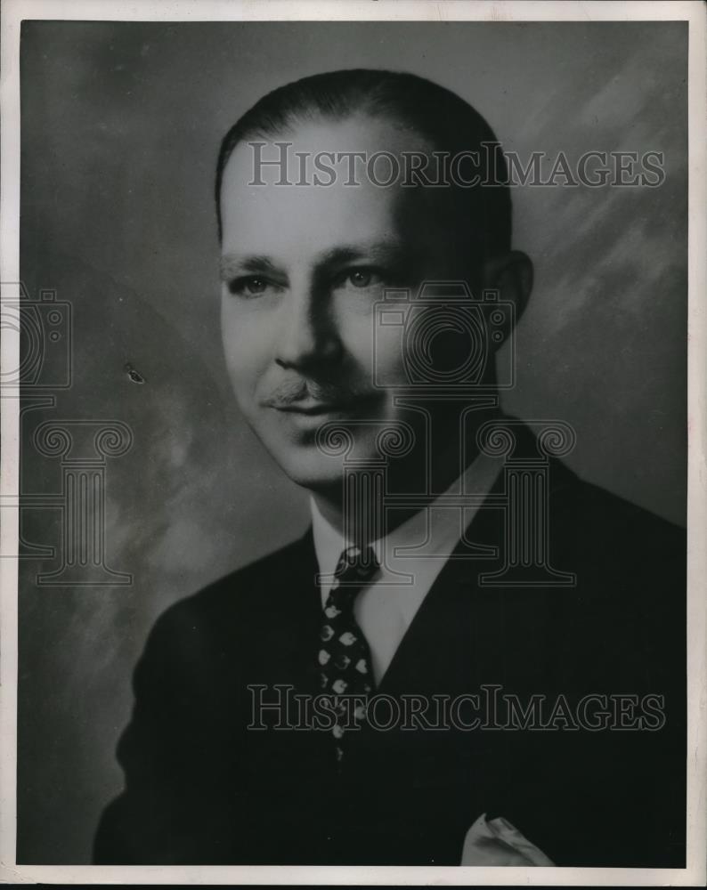 1946 Press Photo Edward C Huerkamp, Sales Manager of the Westinghouse Lighting - Historic Images