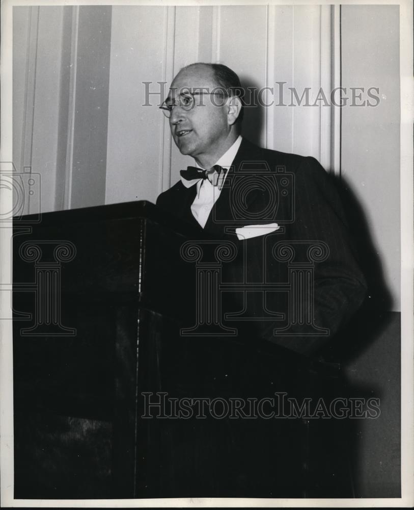 1944 Press Photo Mr. R. C. Cosgrove, vice-president and general manager, manu- - Historic Images