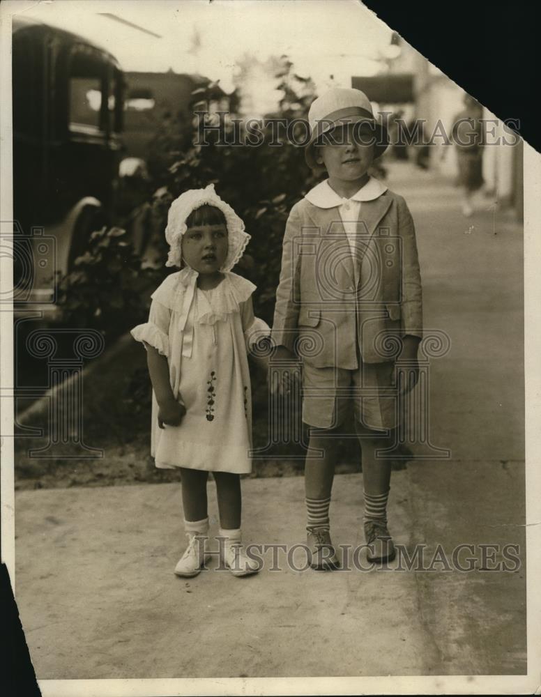 1930 Press Photo Children of Mr. and Mrs John Lindon - Historic Images