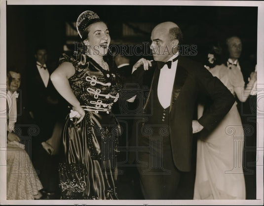 1937 Press Photo Miss Claire De Gerenay & JT Vogel dance a polka - Historic Images