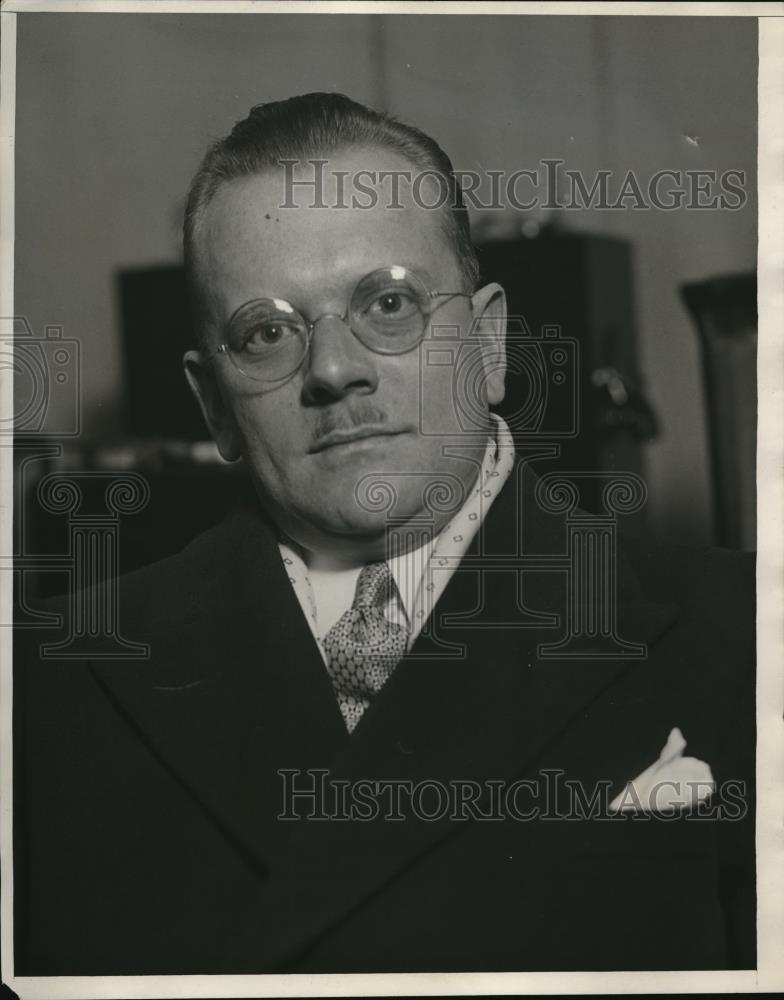 1930 Press Photo C Russel Feldmann President of Automobile Radio Corp - Historic Images