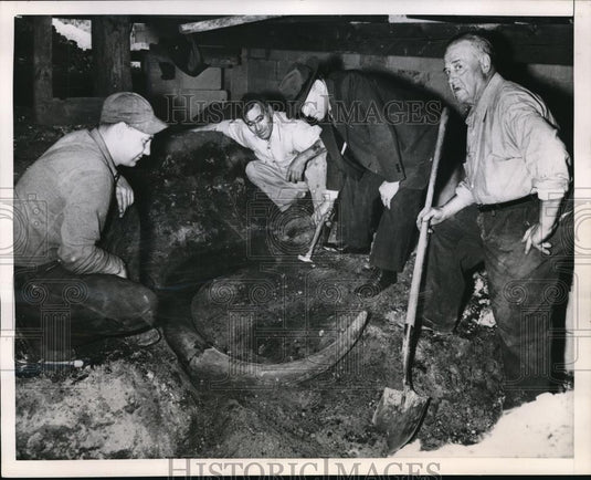 1952 Press Photo (L-R)Jack Coakley;Walter Raymond;Clarence Smith & Glenn Coakley - Historic Images