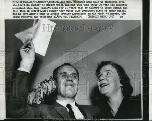 1959 Press Photo Man & Women Notified Daughter Will Return Home After 15 Years - Historic Images