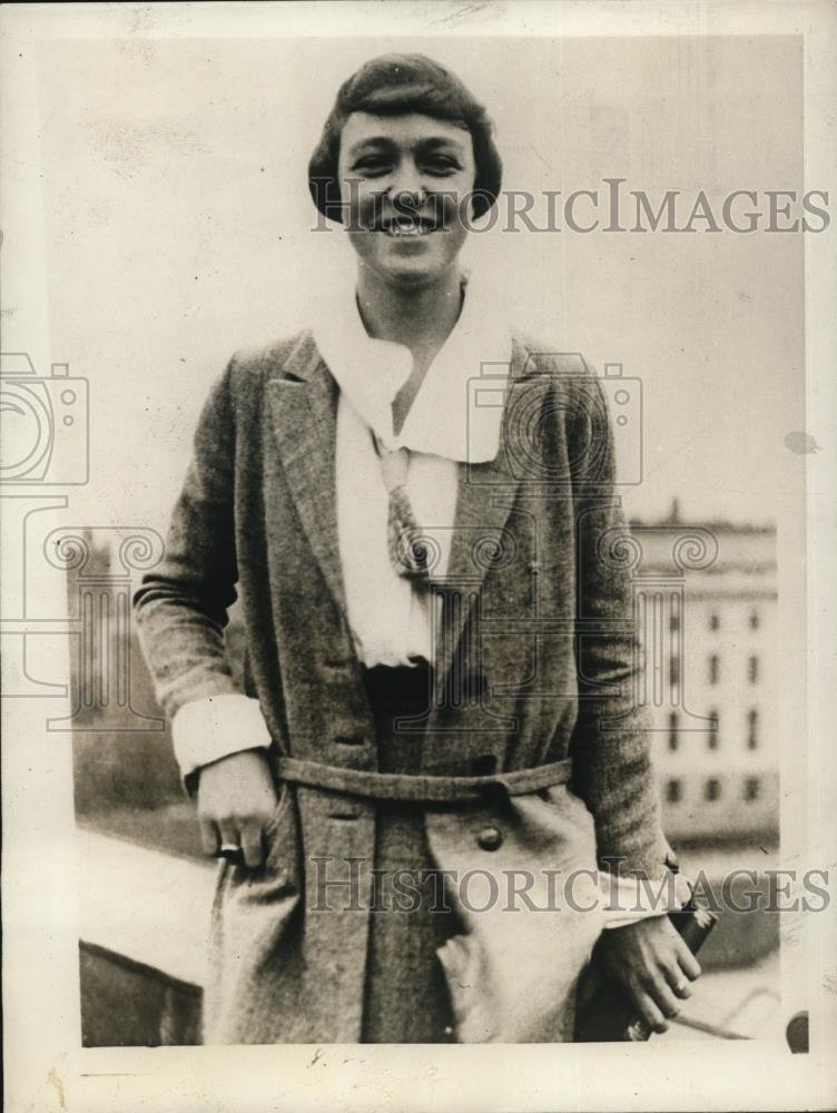 1929 Press Photo Edith Sanderson Berkeley Calif on trial in Turkey - Historic Images