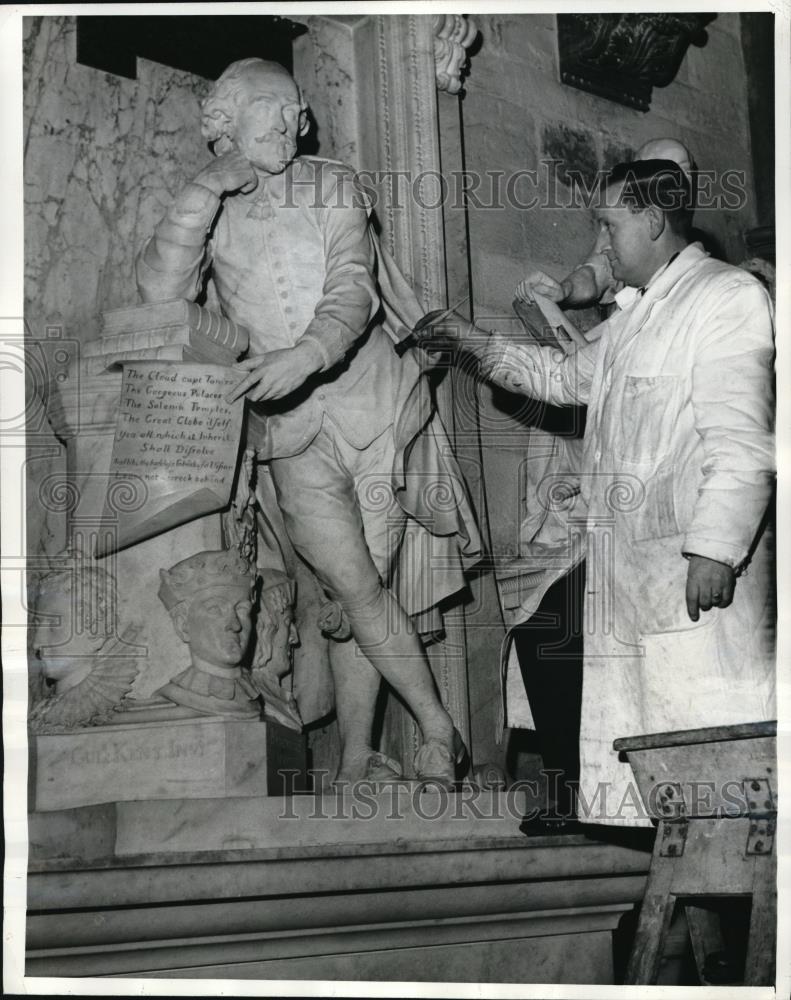 1964 Press Photo William Shakspeare London Statue Abbeys Staff Festivals - Historic Images