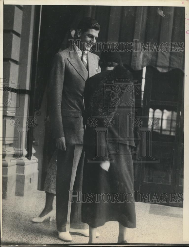 1933 Press Photo Prince Alessandro Savoia of Italy visits Havana Cuba - Historic Images